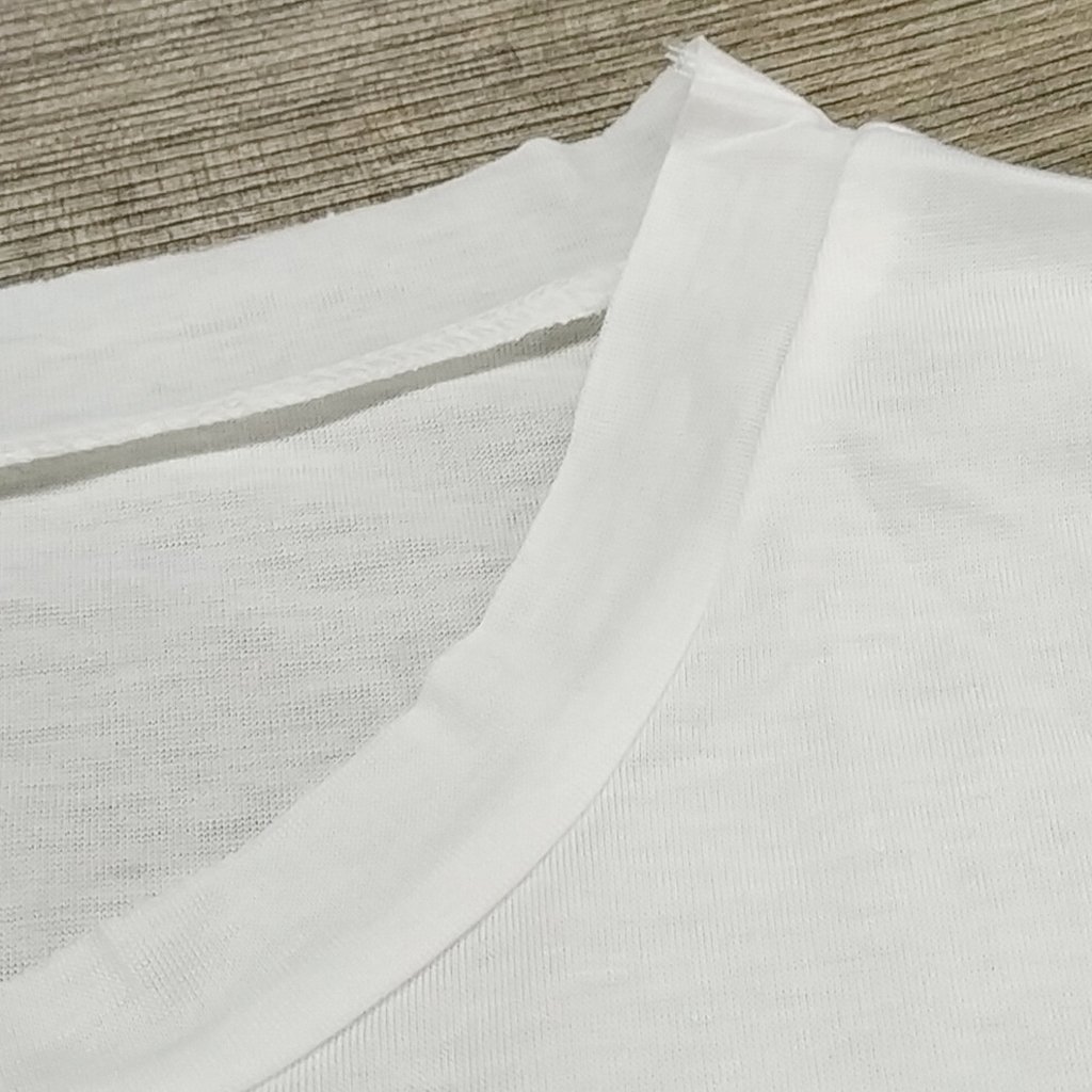 Women's Round Neck Long Sleeve Applique Pattern T-Shirt Blouse Suitable For Autumn Season